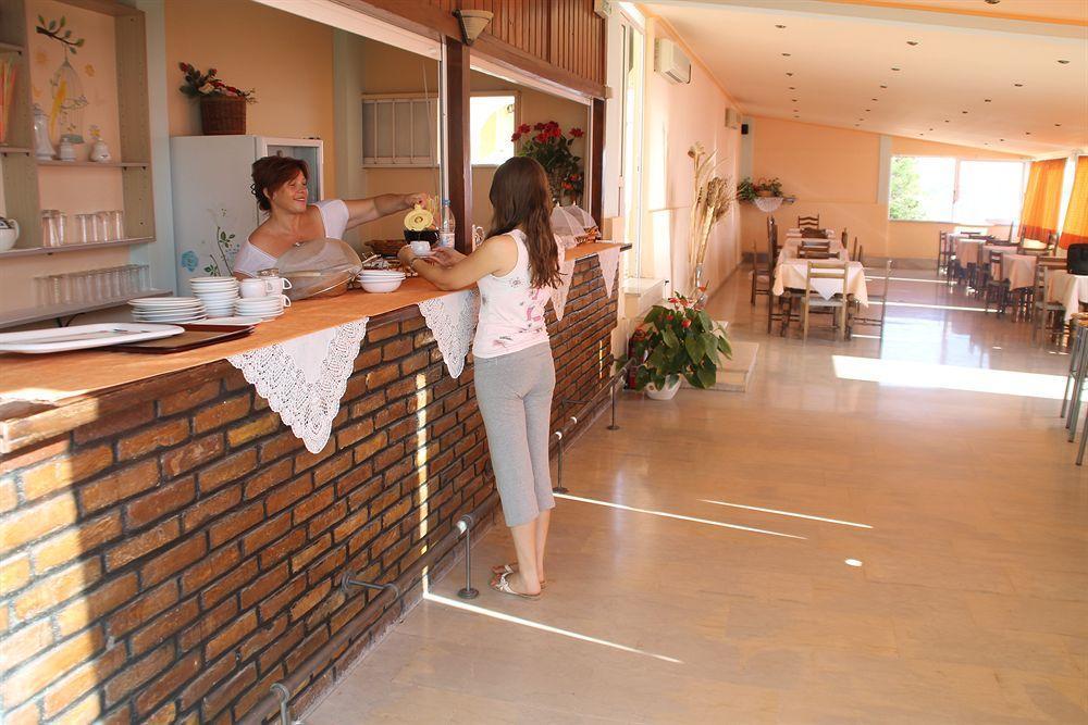 El Greco Hotel Achílleion Екстериор снимка